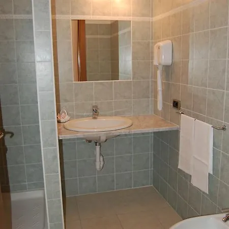 Hotel Romana 3*