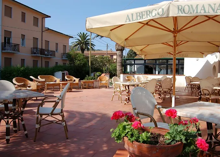 ホテル Romana カポリーヴェリ