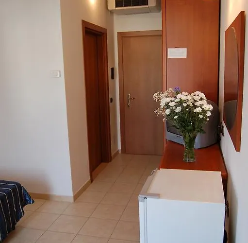 Romana فندق كابوليفيري